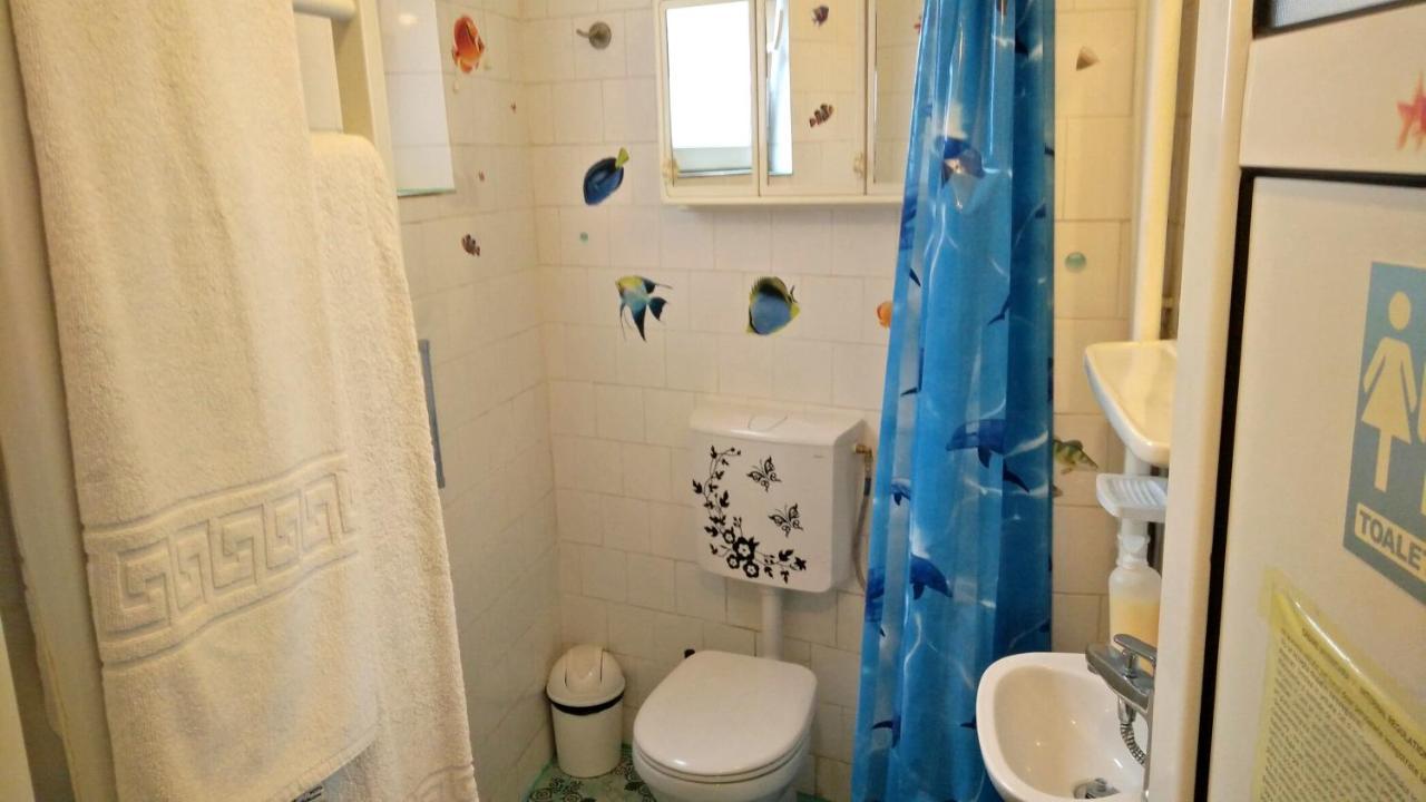 Studio Amzei Bukarest Kültér fotó